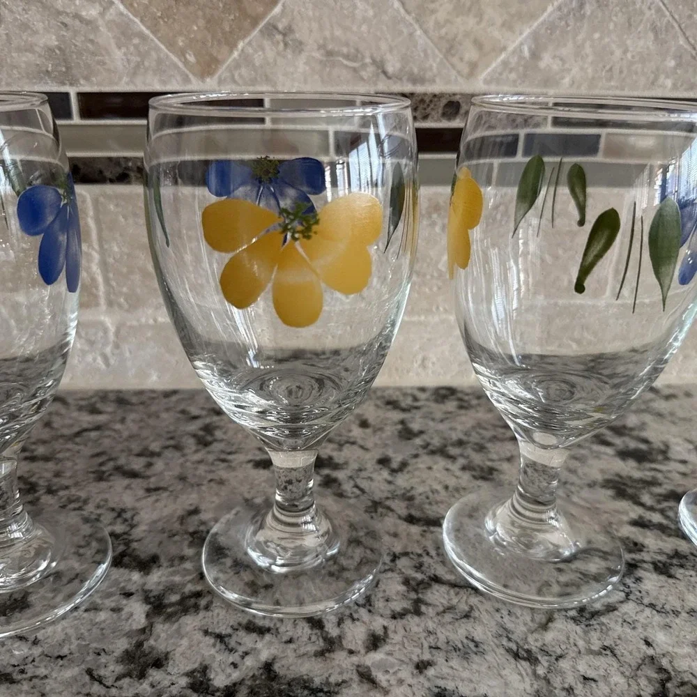 Vtg Lot of 4 Maxam Hand Painted Floral Clear Glass Goblets Daisy Italy